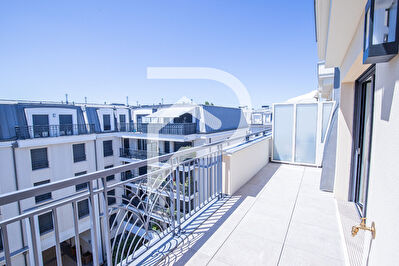 Appartement Clamart 3 pièce(s) 65.10 m2