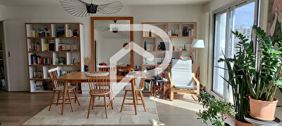 Appartement Clamart 3/4 pièce(s) 89.3 m2 - DERNIER ETAGE