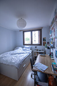 Appartement Clamart 3 pièce(s) 54.22 m2 CLAMART photo 4