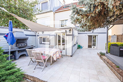 Maison Clamart 7 pièce(s) 135 m2 CLAMART