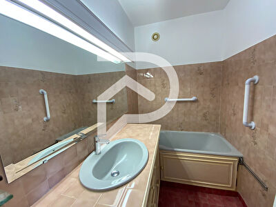Appartement Clamart 2 pièce(s) 38.05 m2 CLAMART photo 3