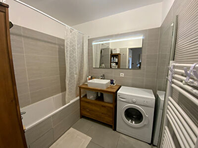 Appartement Clamart 3 pièce(s) 63.70 m2 CLAMART photo 4