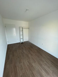 Appartement  3 pièces meublé - Immeuble récent -  Noisy Le Sec 3 pièce(s) 59.15m2 - Métro Romainville-Carnot 11