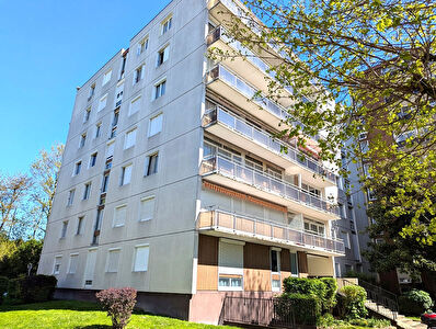 LIVRY-GARGAN CENTRE - 4 pièces 78m2