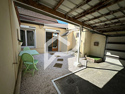 Maison Le Plessis Belleville 3 pièce(s) 64 m2