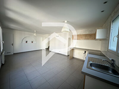 Maison Le Plessis Belleville 3 pièce(s) 64 m2