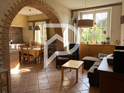 Longère 10 pièces 252 m²