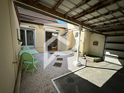 Maison Le Plessis Belleville 3 pièce(s) 64 m2