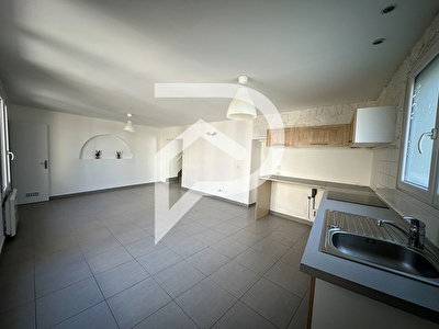 Maison Le Plessis Belleville 3 pièce(s) 64 m2