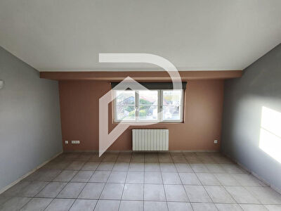 Appartement Acy En Multien 2 pièce(s) 39.61 m2