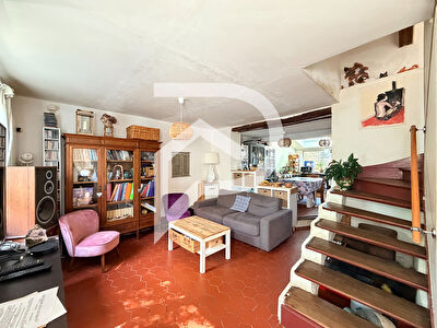 Maison briarde 6 pièce(s) 107 m2