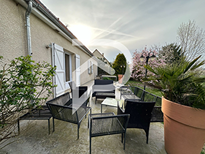 Maison 15 mn DAMMARTIN EN GOELE 7 pièce(s) 145 m2