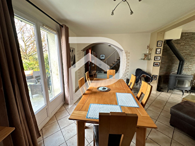 Maison 15 mn DAMMARTIN EN GOELE 7 pièce(s) 145 m2