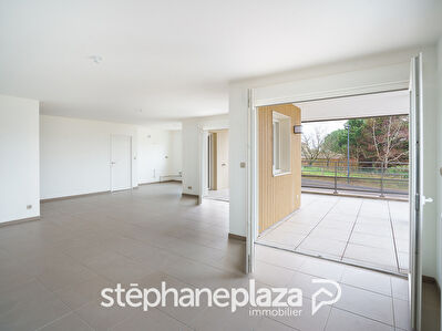 Appartement SANCE 4 pièces 109 m2