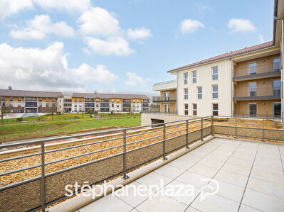Appartement SANCE 4 pièces 109 m2