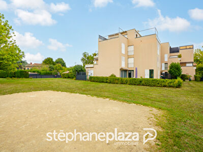 Superbe appartement T5 - 3 chambres, coeur de Flacé