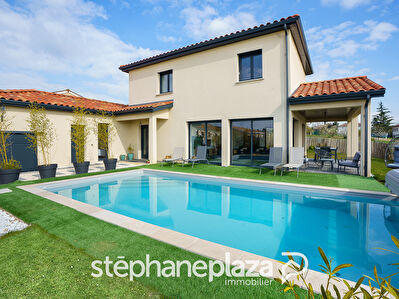 Maison Hurigny 5 pièces 150 m2