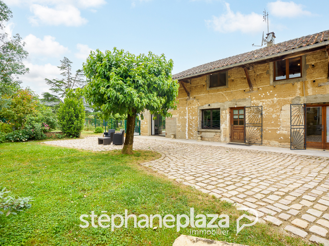 Photo du bien : Maison 6 pièces 220 m2