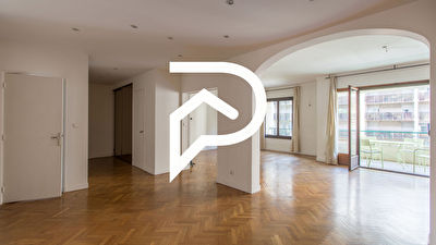 Appartement Marseille 13006- 4 pièce(s) 130 m2