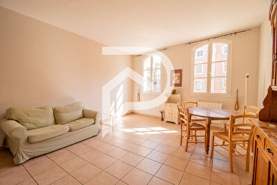 Hotel de Ville Marseille - Appartement Marseille 13002  Joli 3 pièce(s) 65 m2