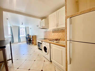 Appartement Marseille 1 pièce meuble 34.61 m2