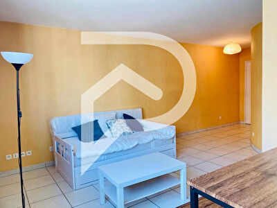STUDIO MEUBLÉ 28m2 - Marseille 13005