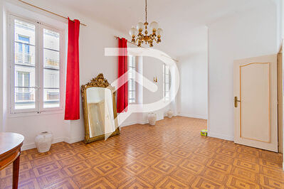 SAINT LAMBERT MARSEILLE 13007 - T2/T3 - 45 m2 + CAVE