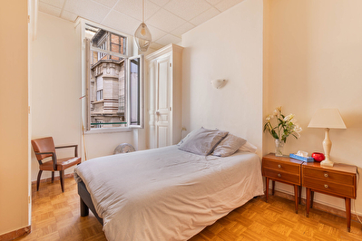 A VENDRE  APPARTEMENT DE 141 m2 - MARSEILLE - CENTRE 13001