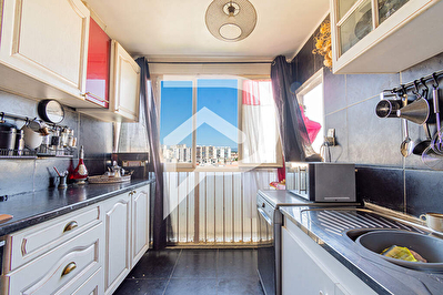 Appartement  T4 Balcon Marseille 13003