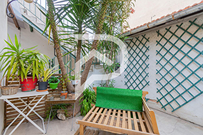 SAINT ANNE - MARSEILLE 13008 - MAISON DE 6 pièces100 m2