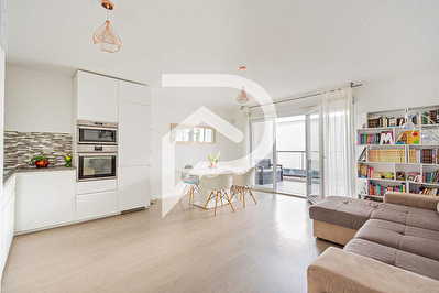 Appartement 3 Pièces Terrasse 25m2  Marseille 13009