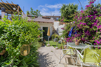 Maison 110 m2 jardin+ Atelier Marseille 13016