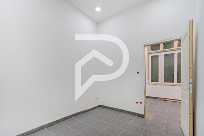 Appartement Habitation / Professionnel  36 m2 - 13006