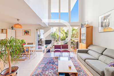 Sublime Appartement Marseille T4 96m2 + Terrasse 22m2 + 2 places de Parking en sus