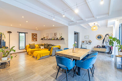 Maison Le Rove 5 pièces 105 m2 avec piscine sur 800m2 terrain