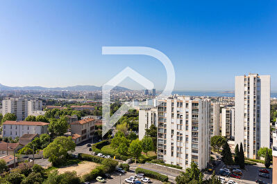 Marseille 13014, appartement lumineuxT3 de 61m2 vue mer imprenable.