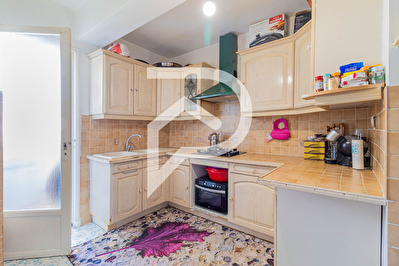 Appartement avec balcon et box, 3 chambres (possibilité 4eme)