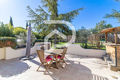 Maison Aix En Provence 6 pièce(s) 165 m2