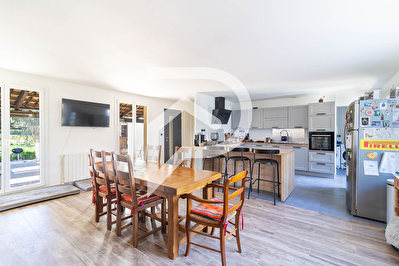 Maison Aix En Provence 6 pièce(s) 165 m2