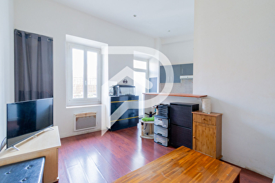 Appartement Marseille - 1 pièce(s) - 25 m2 avec terrasse de 17m2