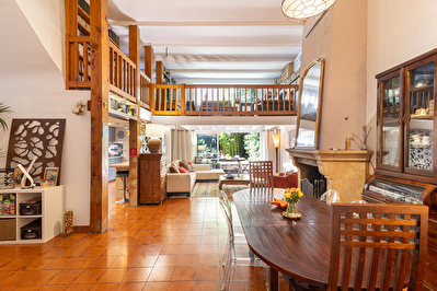 MAISON LES CHARTREUX 13004 MARSEILLE 5 pièce(s) 170 m2 JARDIN ET GARAGE