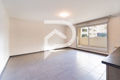 Appartement Marseille 4 pièce(s) 86.83 m2 MAJOR-JOLIETTE