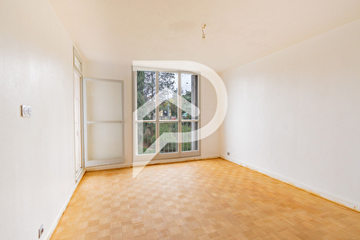 MARSEILLE13011 - APPARTEMENT T4  69.87 m2 Résidence la Grognarde