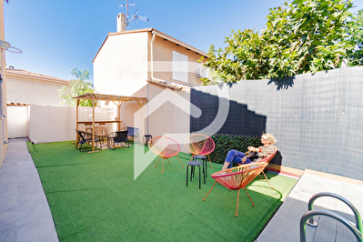 Maison 5 Pièces 120m2  Piscine - MARSEILLE 13010