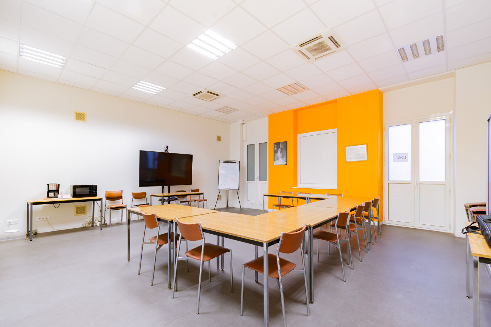 Photo du bien : Professionnel 10 pièces 300 m2