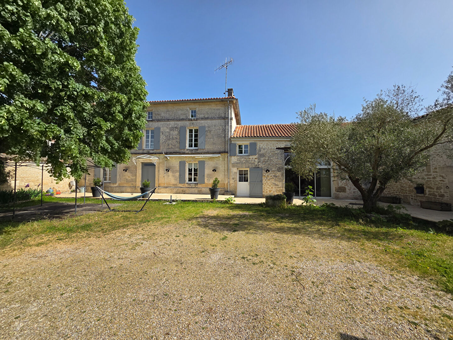 Photo du bien : Maison 11 pièces 308 m2