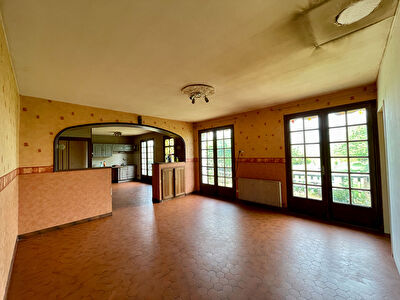 Maison Xambes 5 pièce(s) + Hangar 170 m²