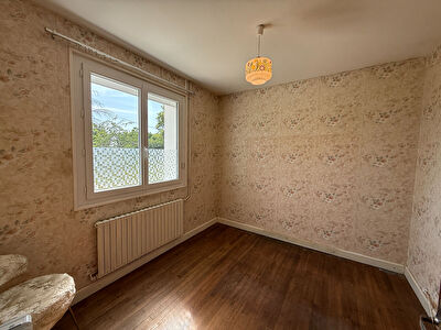 Ensemble immobilier maison et dépendances