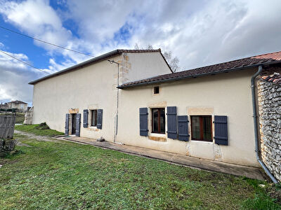 Maison Bunzac 4 pièce(s) 72.30 m2