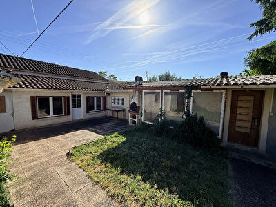 Maison Soyaux 5 pièce(s)  93 m2